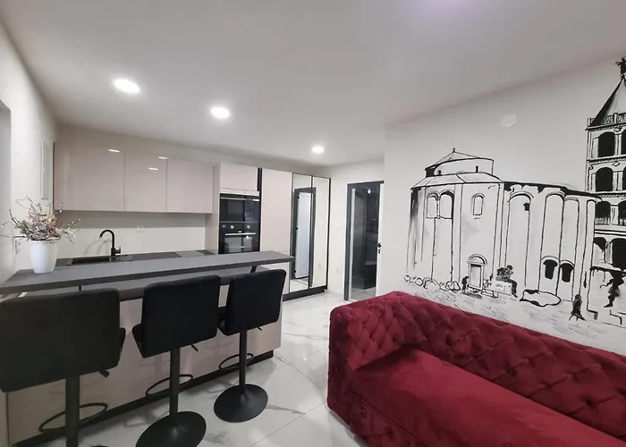 Apartament Lovre *